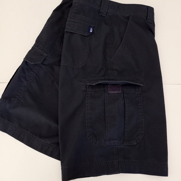 The North Face Dark Gray Cargo Shorts Mens Size 40 - Picture 9 of 14
